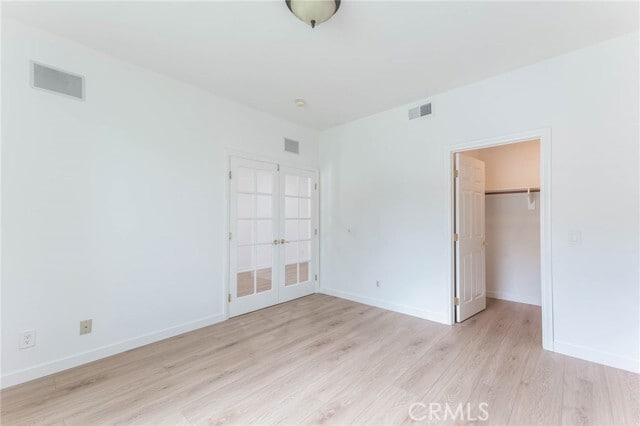 Building Photo - 562 Ravensbury St