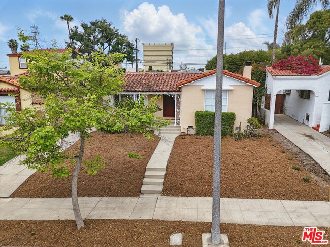 Building Photo - 1349 S Curson Ave