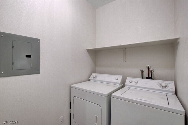 Building Photo - 7450 S Eastern Ave