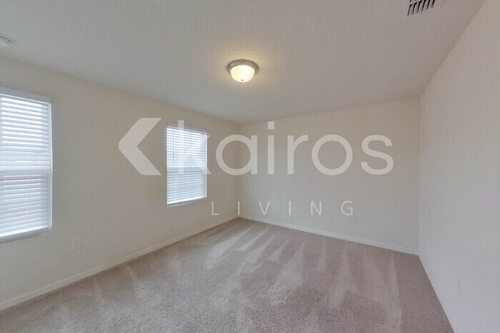 Building Photo - 94 Rolling Sands Dr