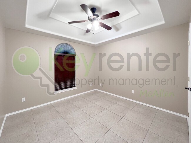 Building Photo - Beautiful 3b /2 bath home in McAllen
