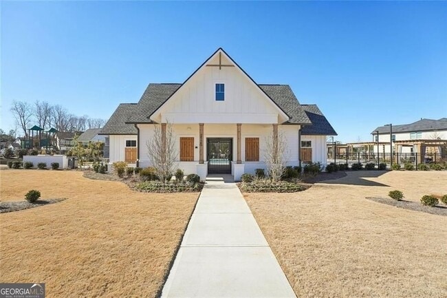 Building Photo - 2815 Medford Dr