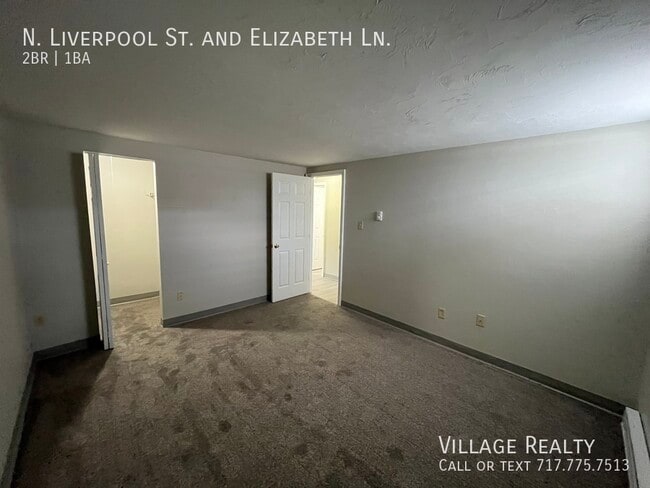 Building Photo - 75 N Liverpool St