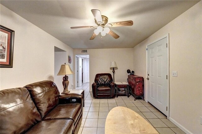 Building Photo - 6490 Tuggle Dr