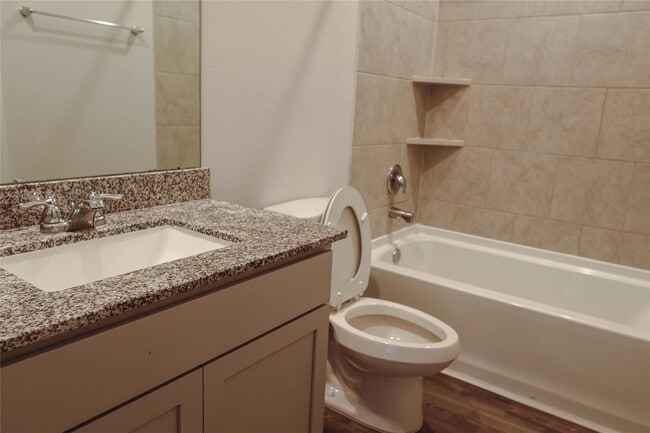 Building Photo - 26202 Emory Holw Dr