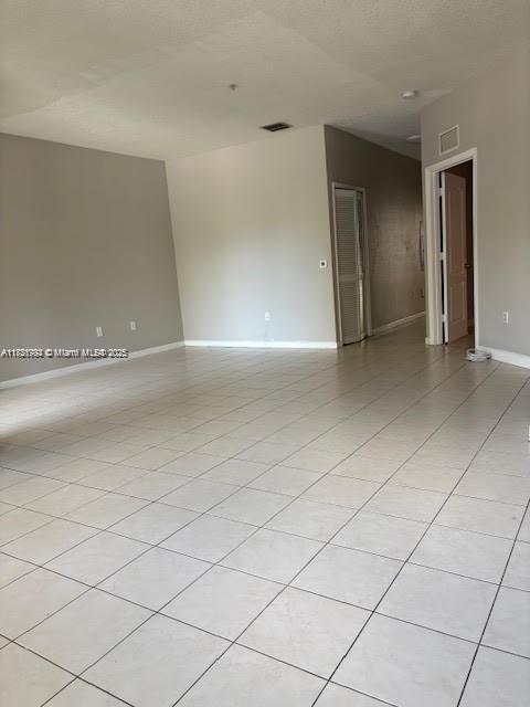 Building Photo - 2111 Shoma Dr
