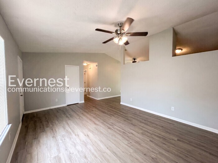 Building Photo - 2510 Corner Shoals Dr