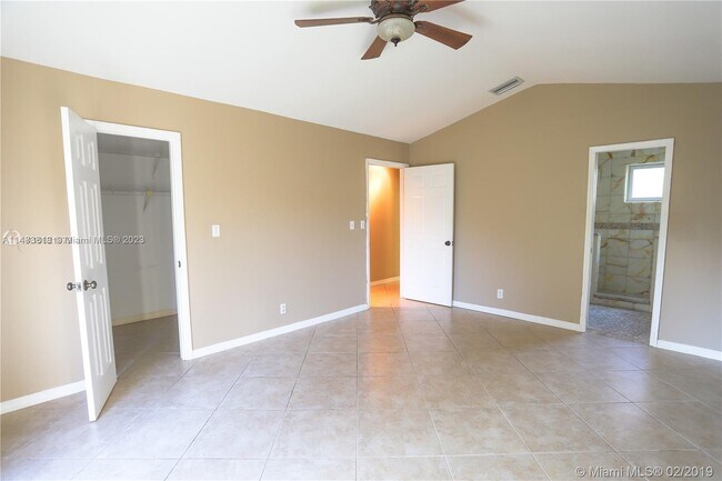 Building Photo - 9806 SW 57th St