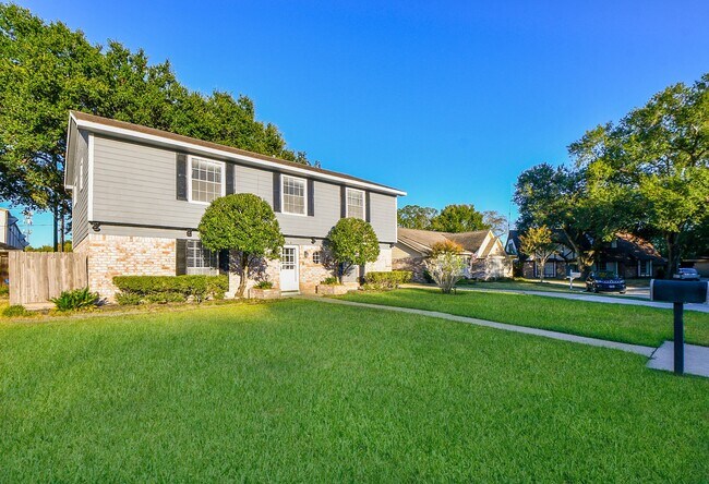 Primary Photo - 7310 Ridge Oak Dr