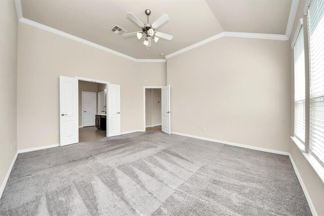 Building Photo - 21254 Lucknow Ln