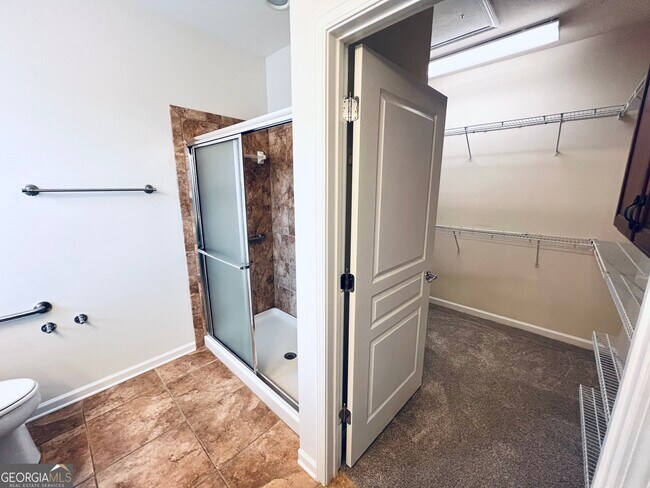 Building Photo - 130 Magic Lily Dr