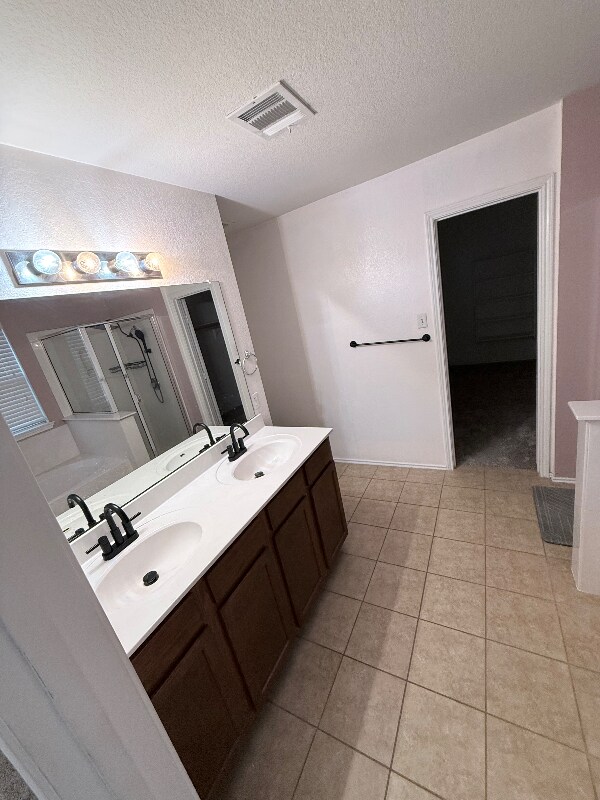 Building Photo - 4709 Auburn Dr