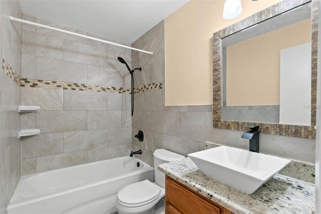 Building Photo - 7509 Fragancia Ct