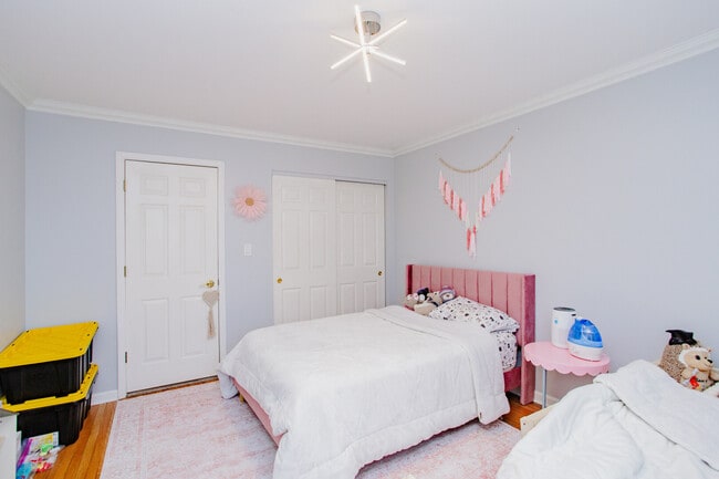 Building Photo - 938 Aberdeen Dr