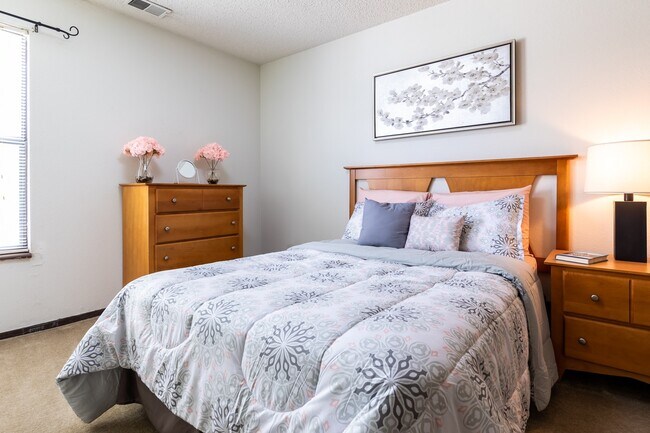 Floorplan - Cloverset Active Adult Apartments