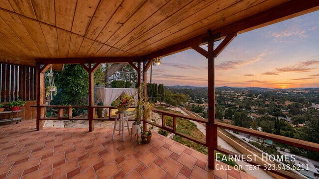 Building Photo - 4535 San Blas Ave