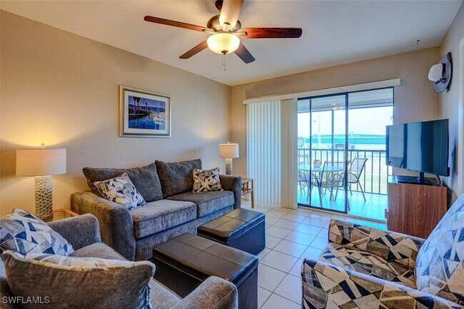Building Photo - 6897 Estero Blvd
