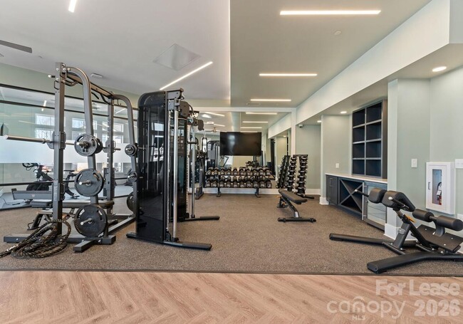 Building Photo - 1241 Columbia Cir