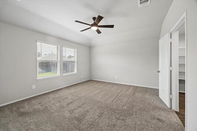 Building Photo - 40463 Gdn Hts Ln