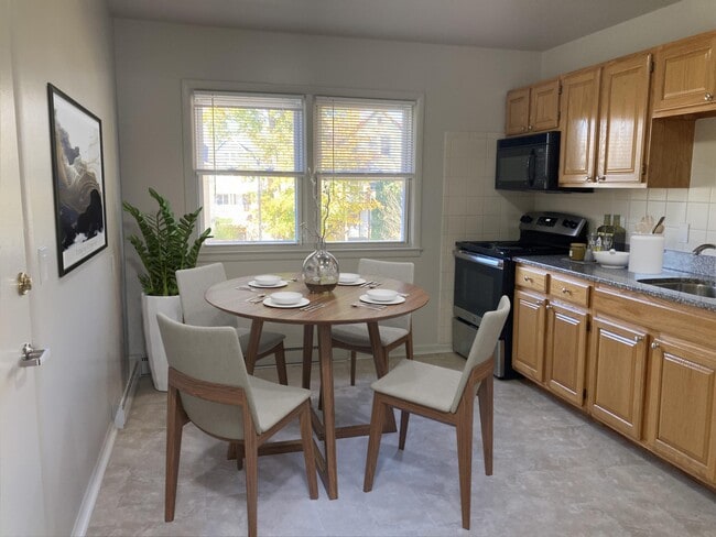 Interior Photo - Black Rock Gardens, LLC