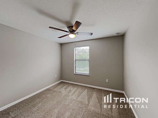 Building Photo - 12719 Hampton Hill Dr