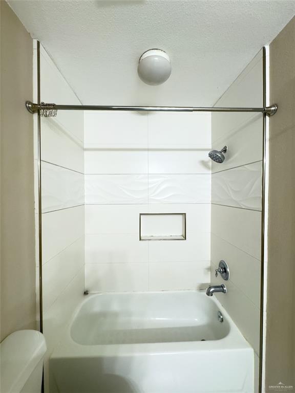 Building Photo - 37 San Sebastian St