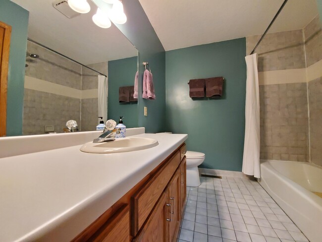 Building Photo - 4434 4th St NW