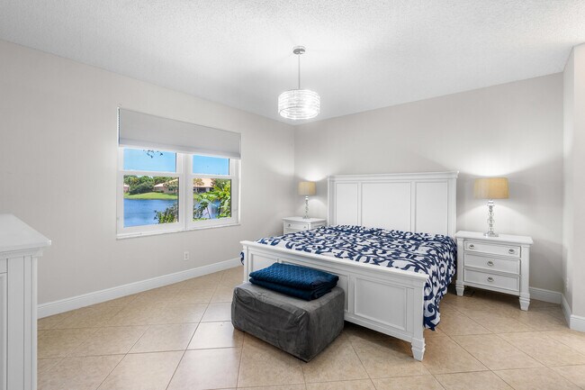 Building Photo - 2473 S Coral Trace Cir