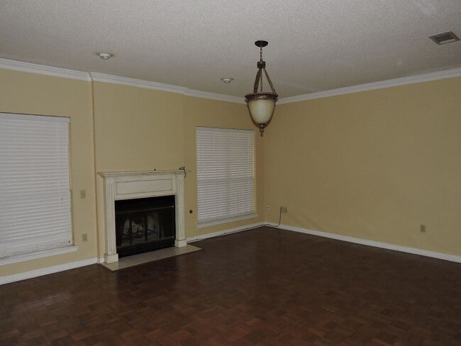 Building Photo - Great Home in Concord Estates