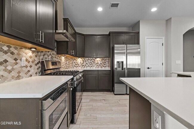 Building Photo - 13440 Emerald Ranch Ln