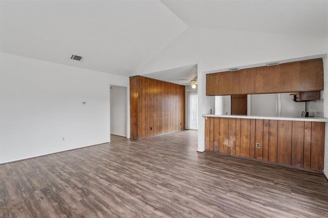 Building Photo - 5304 Indio Cir