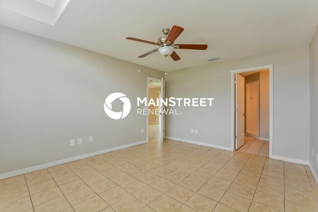Building Photo - 3 Bedroom Pet-Friendly Home in Deltona, FL with Main Street Renewal