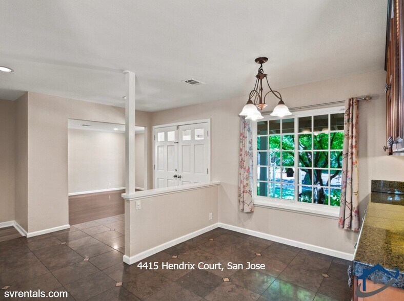 Building Photo - 4415 Hendrix Ct