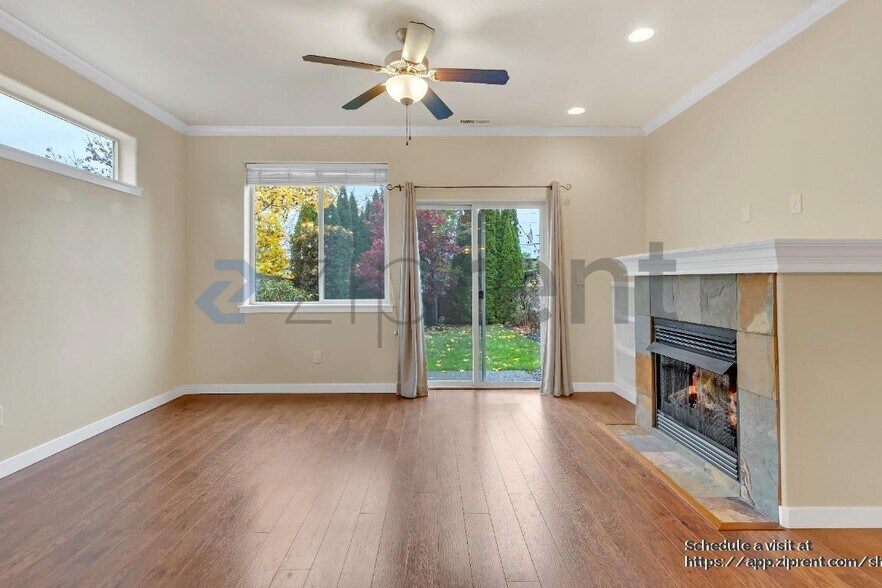 Building Photo - 17547 SW Vanguard Ln