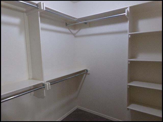 Building Photo - 5505 Bridgeport Ln