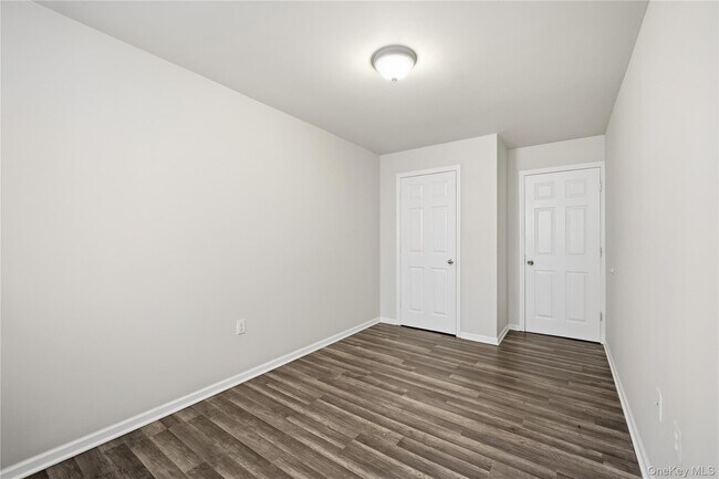 Building Photo - 144-07 Jamaica Ave