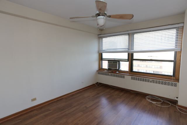 Building Photo - 4180 N Marine Dr