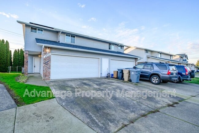 Building Photo - 2872 Raleigh Ct SE