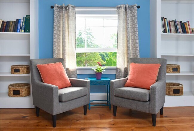 Building Photo - 6 Restmere Terrace