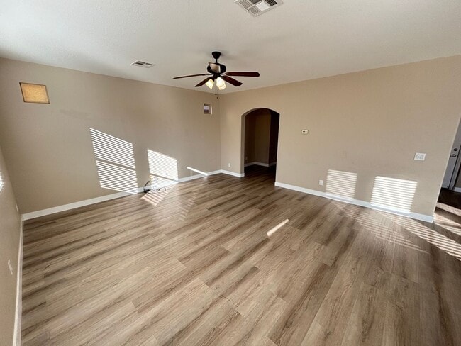 Building Photo - Beautiful 4/Bed/3Bath/2Car Two-Story Home with Loft and Office in Providence!