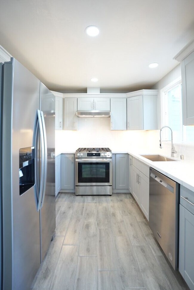 Building Photo - Charming Three Bedroom Westwood Napa Home