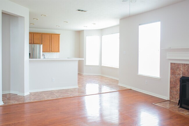 Building Photo - 14603 Bladenboro Dr