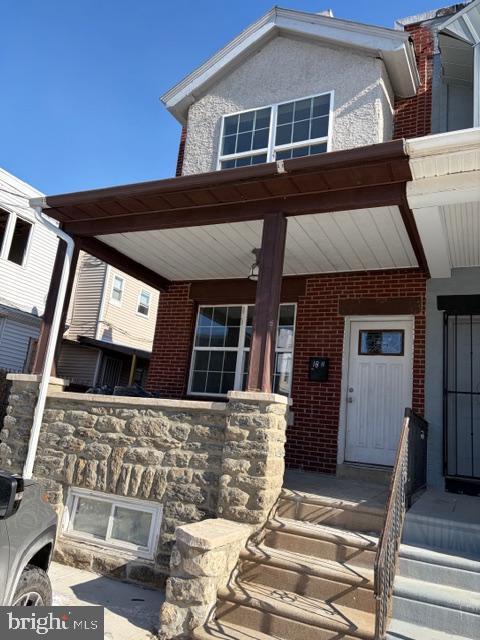 Building Photo - 1811 E Airdrie St