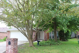 Building Photo - 3 BEDROOM, BELTON ISD