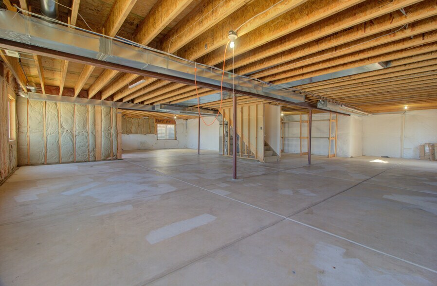 Building Photo - 9202 Royal Melbourne Cir
