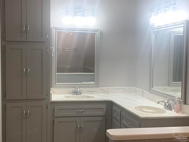 Building Photo - 2787 Willow Bend Ct