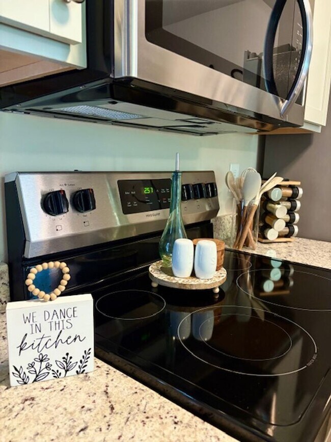 Building Photo - South 9th Street