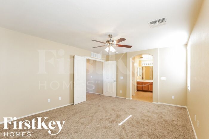 Building Photo - 1514 S 80th Ln