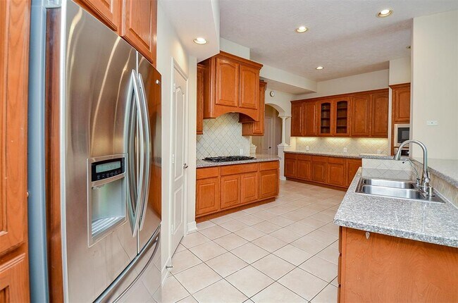 Building Photo - 7610 Breezeway Bend Ln