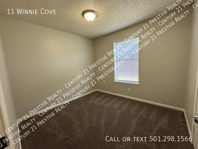 Building Photo - 11 Winnie Cove